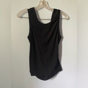 Lululemon Nulu twist back tank